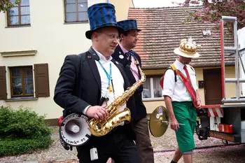 kommt